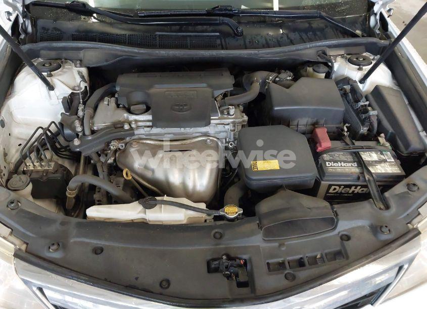 Photo 10 of 2014 Toyota Camry LE (VIN 4T1BF1FK9EU870721)