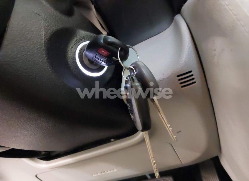 Photo 11 of 2014 Toyota Camry LE (VIN 4T1BF1FK9EU870721)