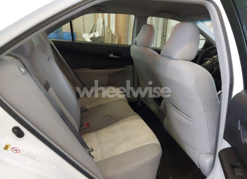 Photo 8 of 2014 Toyota Camry LE (VIN 4T1BF1FK9EU870721)