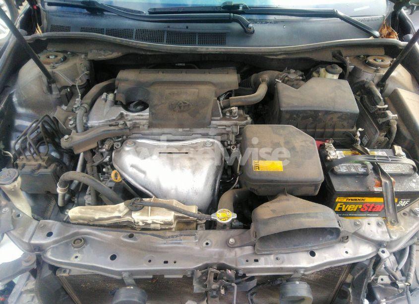 Photo 10 of 2015 Toyota Camry SE (VIN 4T1BF1FK9FU003563)