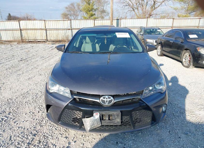 Photo 12 of 2015 Toyota Camry SE (VIN 4T1BF1FK9FU030990)