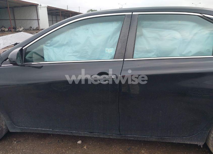 Photo 14 of 2015 Toyota Camry SE (VIN 4T1BF1FK9FU033565)