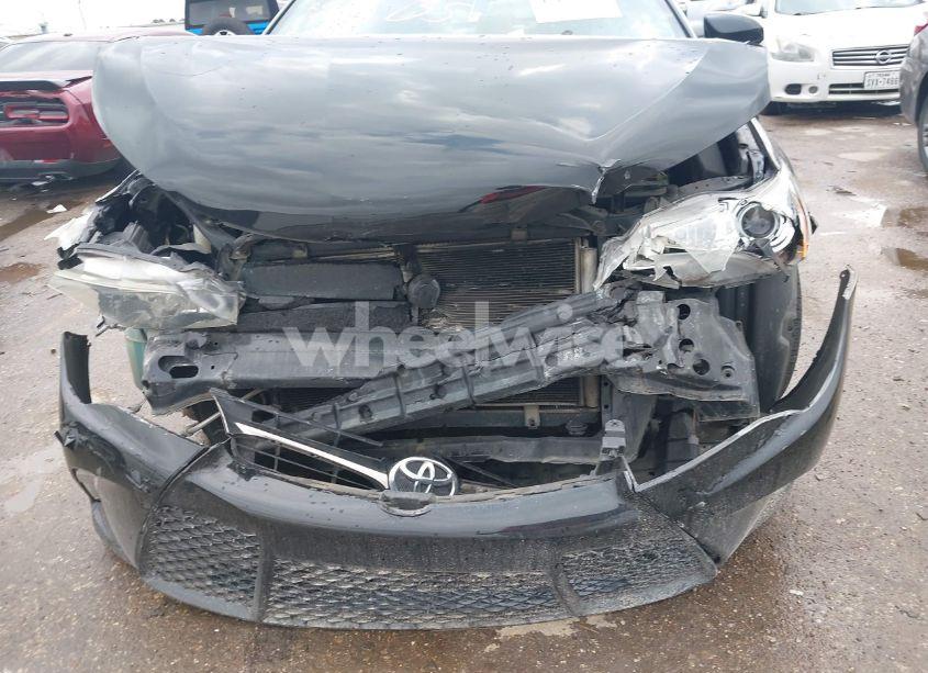 Photo 6 of 2015 Toyota Camry SE (VIN 4T1BF1FK9FU033565)