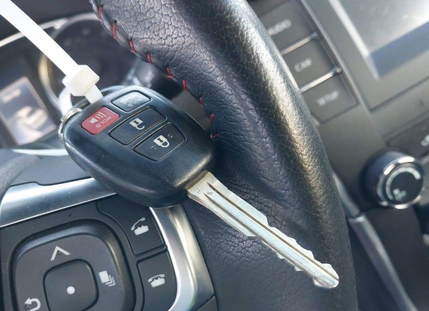 Photo 11 of 2015 Toyota Camry SE (VIN 4T1BF1FK9FU050608)