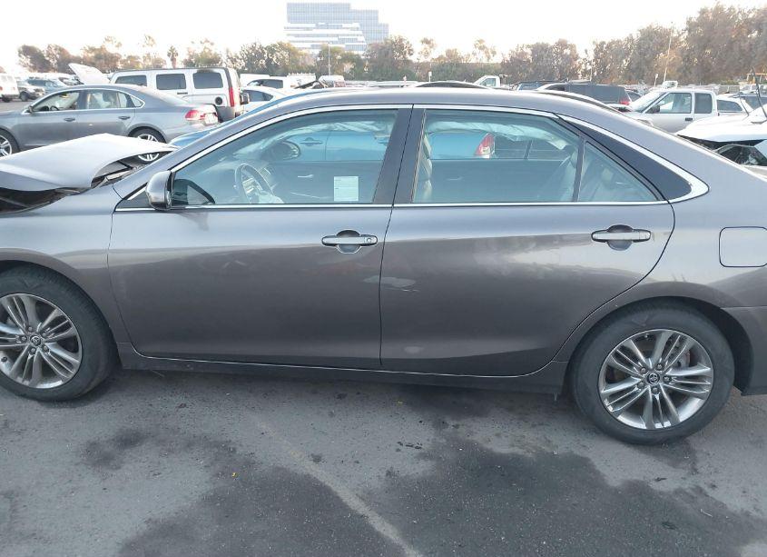 Photo 14 of 2015 Toyota Camry SE (VIN 4T1BF1FK9FU050608)