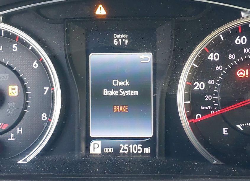 Photo 15 of 2015 Toyota Camry SE (VIN 4T1BF1FK9FU050608)