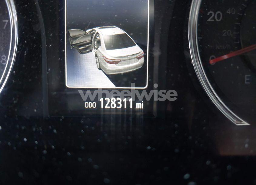 Photo 15 of 2015 Toyota Camry SE (VIN 4T1BF1FK9FU073399)