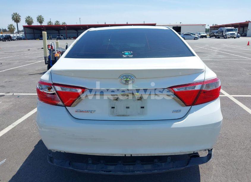 Photo 16 of 2015 Toyota Camry SE (VIN 4T1BF1FK9FU073399)