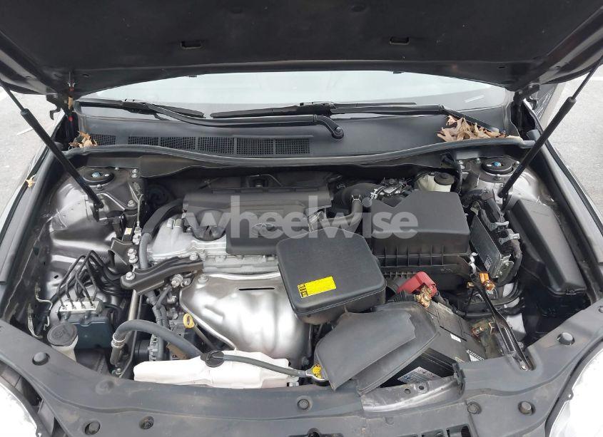 Photo 10 of 2015 Toyota Camry LE (VIN 4T1BF1FK9FU080062)