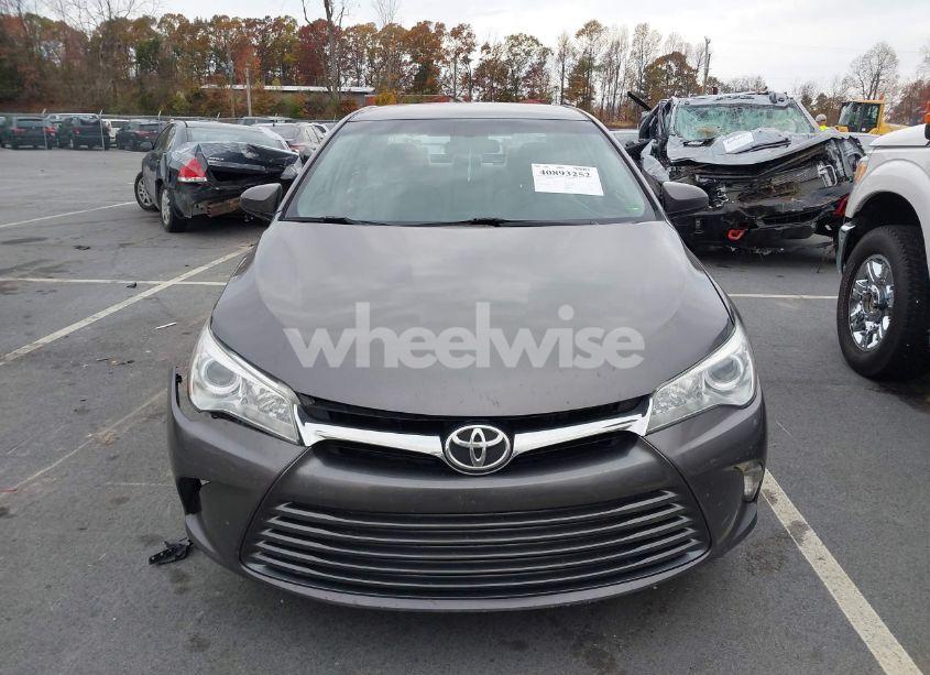 Photo 13 of 2015 Toyota Camry LE (VIN 4T1BF1FK9FU080062)