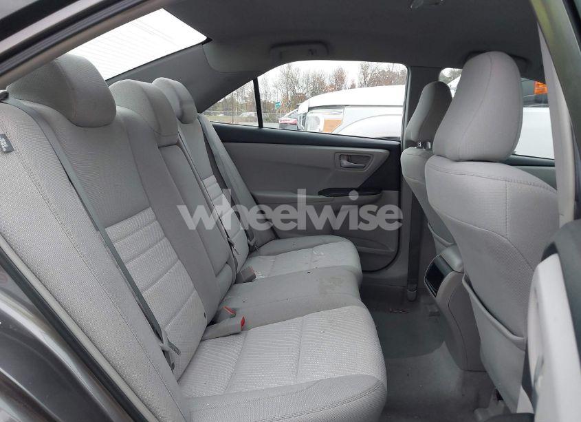 Photo 8 of 2015 Toyota Camry LE (VIN 4T1BF1FK9FU080062)