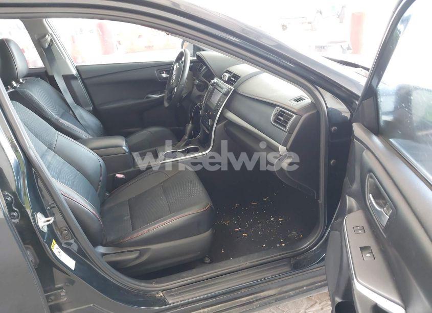 Photo 5 of 2015 Toyota Camry SE (VIN 4T1BF1FK9FU080613)