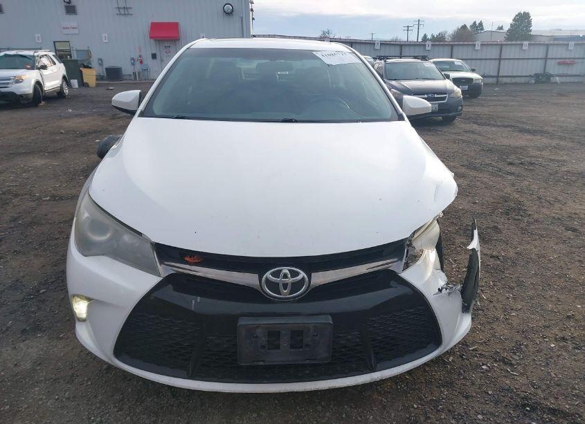 Photo 12 of 2015 Toyota Camry XSE (VIN 4T1BF1FK9FU082023)