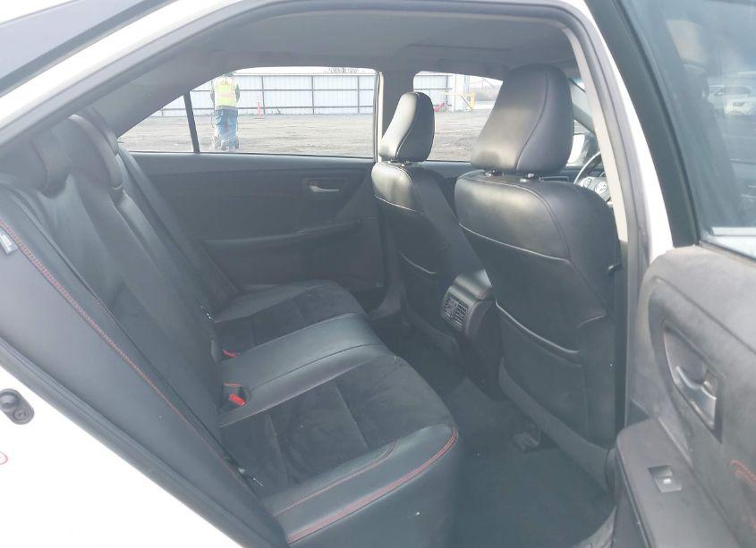 Photo 8 of 2015 Toyota Camry XSE (VIN 4T1BF1FK9FU082023)