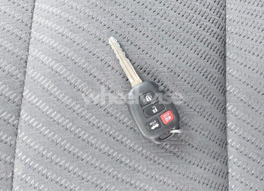 Photo 11 of 2015 Toyota Camry LE (VIN 4T1BF1FK9FU085357)