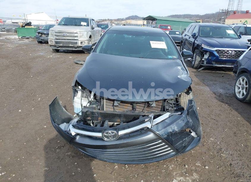 Photo 12 of 2015 Toyota Camry LE (VIN 4T1BF1FK9FU085357)