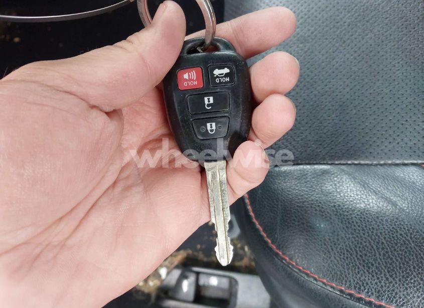 Photo 11 of 2015 Toyota Camry SE (VIN 4T1BF1FK9FU088551)