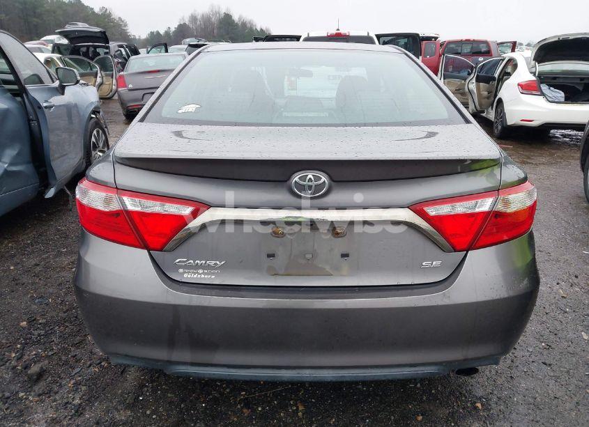 Photo 16 of 2015 Toyota Camry SE (VIN 4T1BF1FK9FU088551)