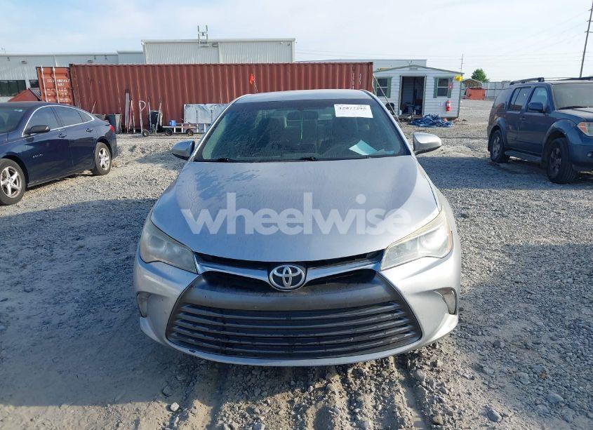 Photo 12 of 2015 Toyota Camry LE (VIN 4T1BF1FK9FU094401)