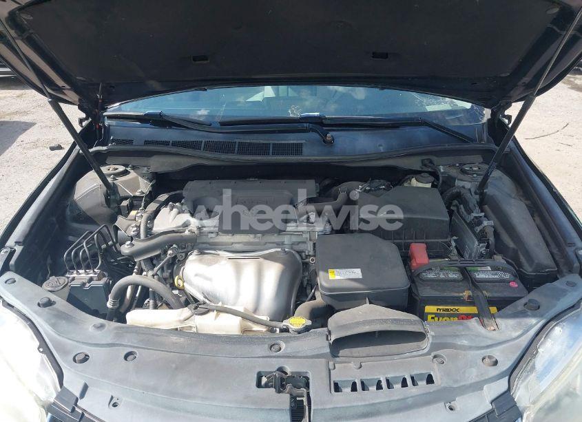 Photo 10 of 2015 Toyota Camry LE (VIN 4T1BF1FK9FU098965)