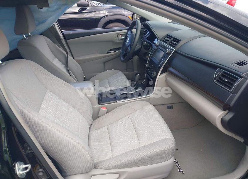 Photo 5 of 2015 Toyota Camry LE (VIN 4T1BF1FK9FU098965)