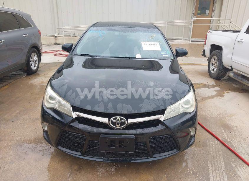 Photo 12 of 2015 Toyota Camry SE (VIN 4T1BF1FK9FU482017)