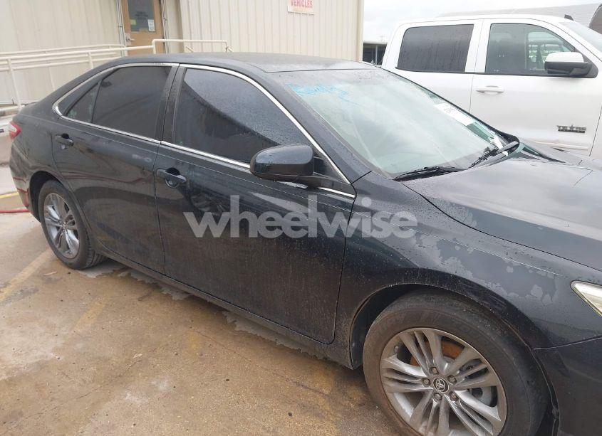 Photo 13 of 2015 Toyota Camry SE (VIN 4T1BF1FK9FU482017)