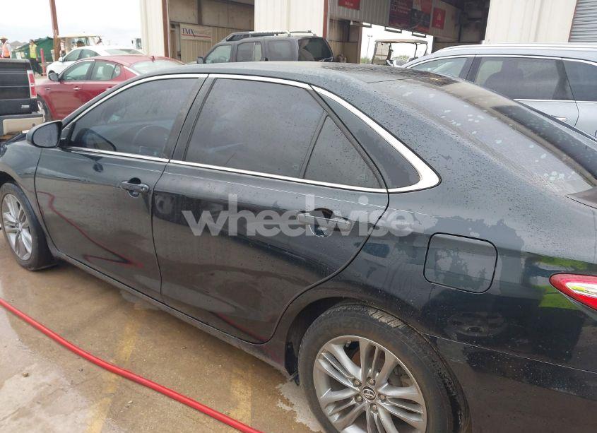 Photo 14 of 2015 Toyota Camry SE (VIN 4T1BF1FK9FU482017)