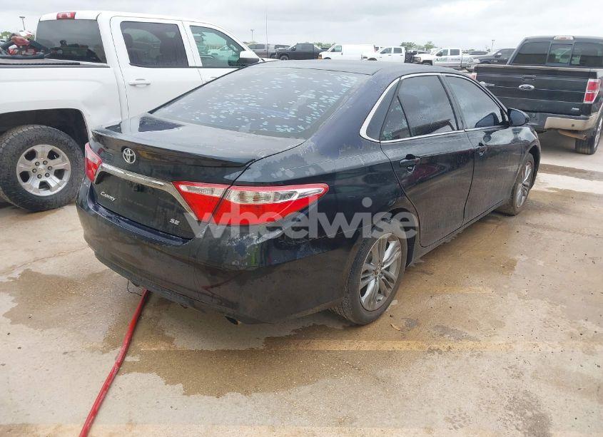 Photo 4 of 2015 Toyota Camry SE (VIN 4T1BF1FK9FU482017)