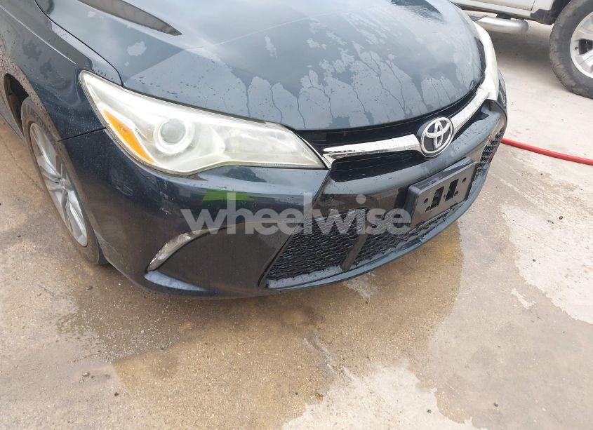 Photo 6 of 2015 Toyota Camry SE (VIN 4T1BF1FK9FU482017)
