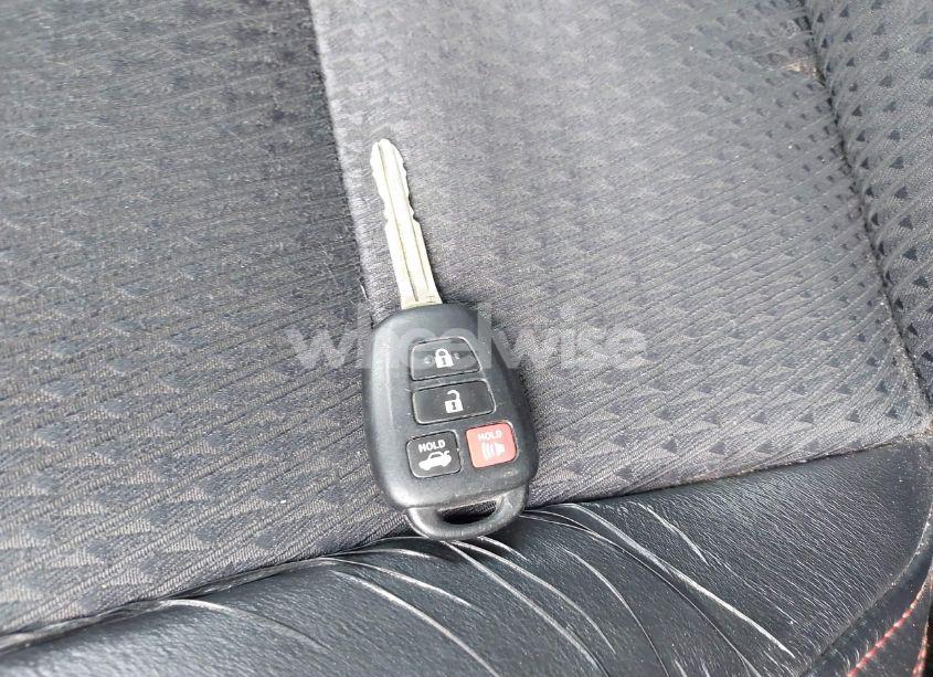 Photo 11 of 2015 Toyota Camry SE (VIN 4T1BF1FK9FU483099)