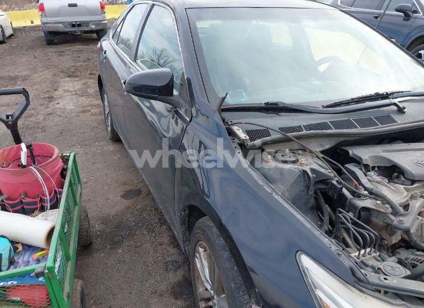 Photo 17 of 2015 Toyota Camry SE (VIN 4T1BF1FK9FU483099)