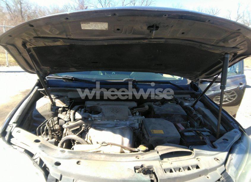 Photo 10 of 2015 Toyota Camry SE (VIN 4T1BF1FK9FU490683)