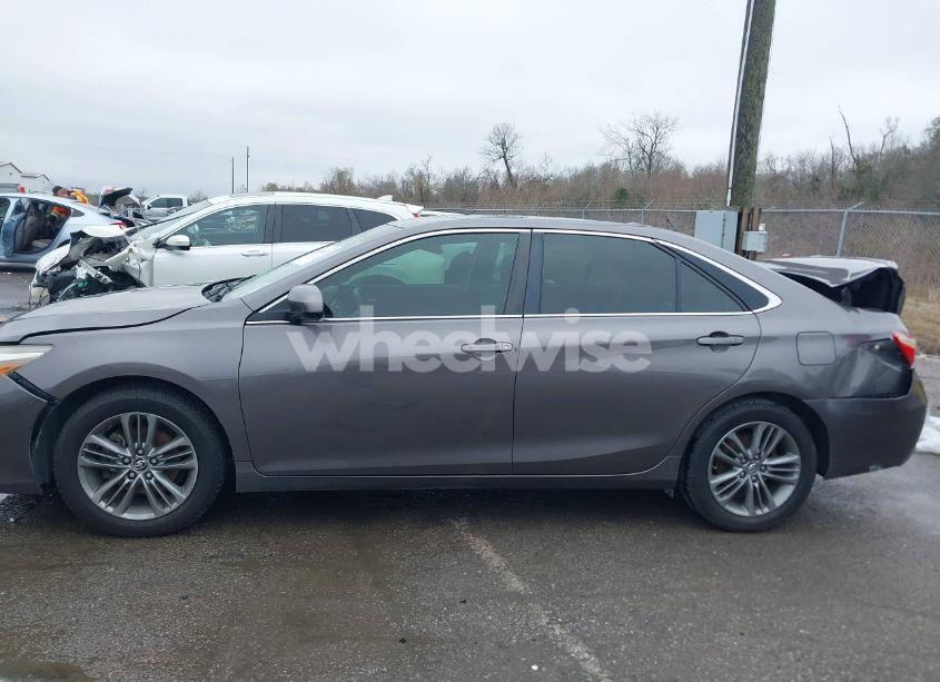 Photo 14 of 2015 Toyota Camry SE (VIN 4T1BF1FK9FU490683)