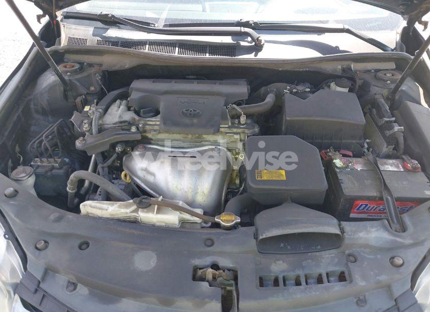 Photo 10 of 2015 Toyota Camry SE (VIN 4T1BF1FK9FU491350)