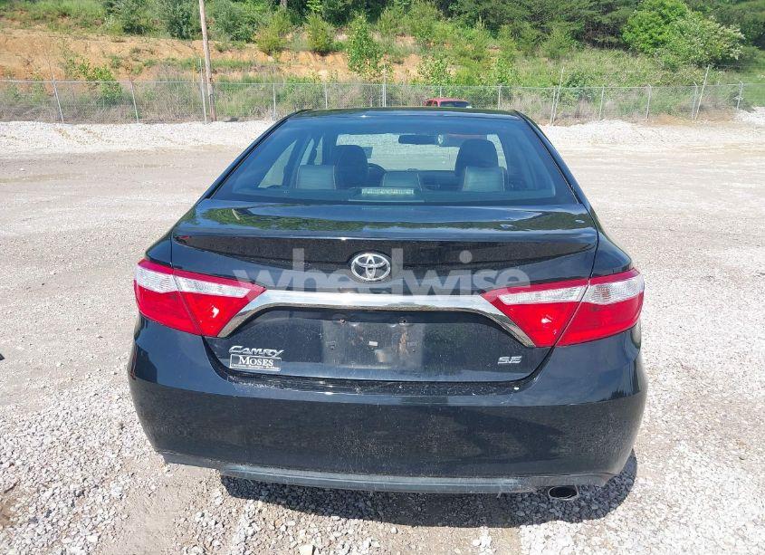 Photo 16 of 2015 Toyota Camry SE (VIN 4T1BF1FK9FU491350)