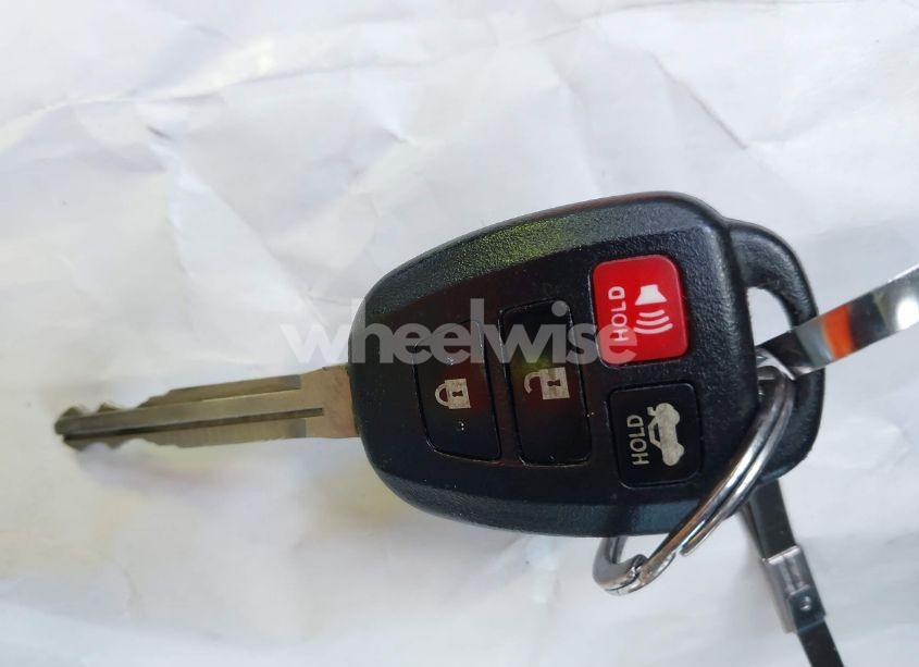 Photo 11 of 2015 Toyota Camry SE (VIN 4T1BF1FK9FU901029)