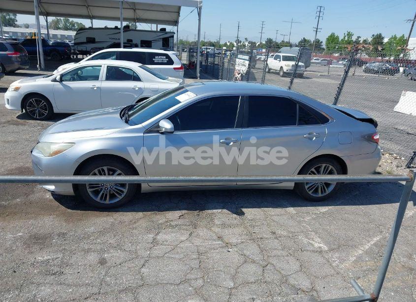 Photo 14 of 2015 Toyota Camry SE (VIN 4T1BF1FK9FU901029)