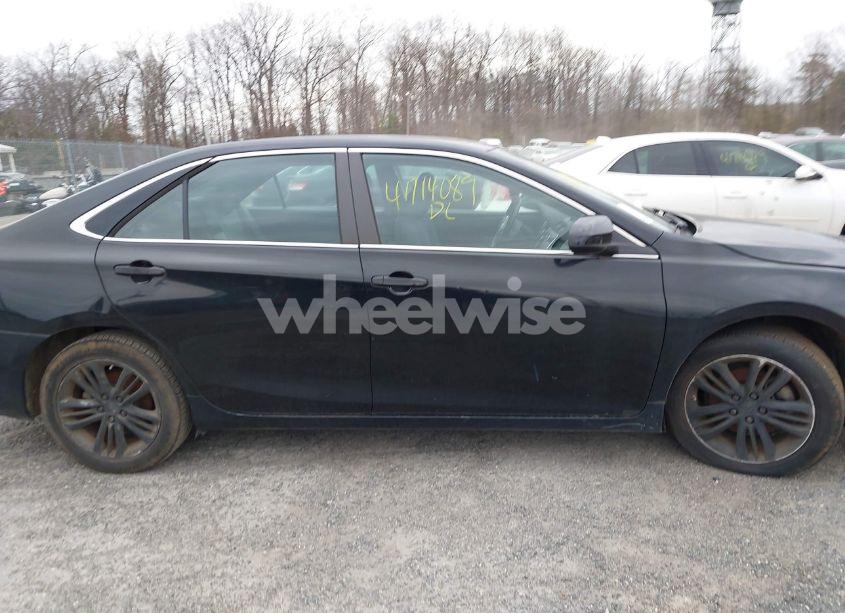 Photo 12 of 2015 Toyota Camry SE (VIN 4T1BF1FK9FU904206)