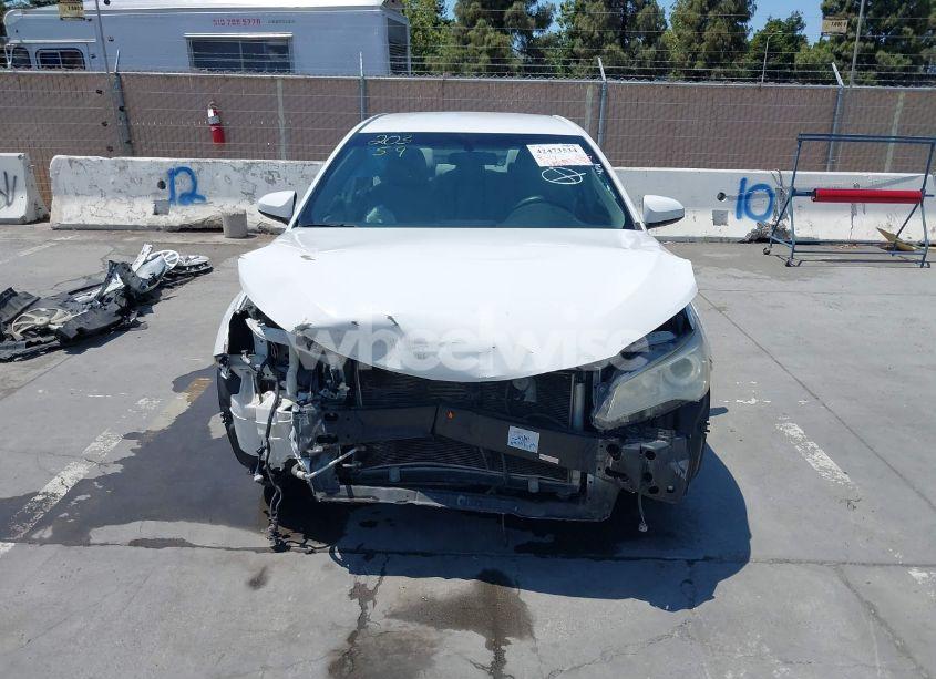 Photo 13 of 2015 Toyota Camry LE (VIN 4T1BF1FK9FU923208)