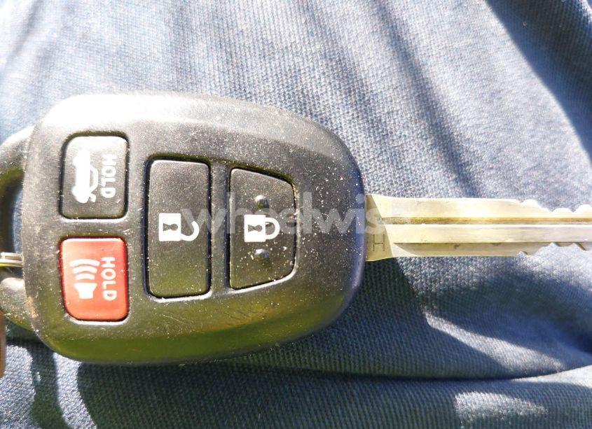 Photo 11 of 2015 Toyota Camry SE (VIN 4T1BF1FK9FU967175)