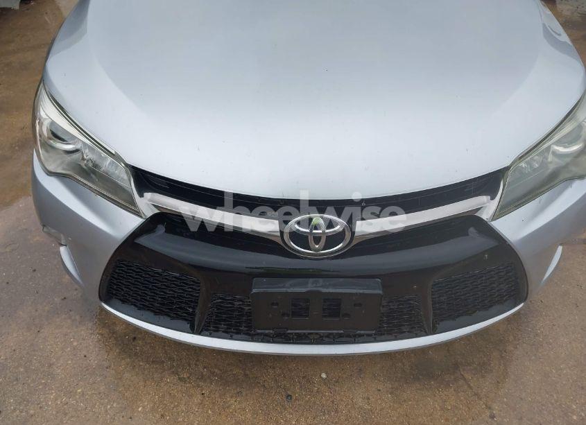 Photo 10 of 2015 Toyota Camry XSE (VIN 4T1BF1FK9FU969413)
