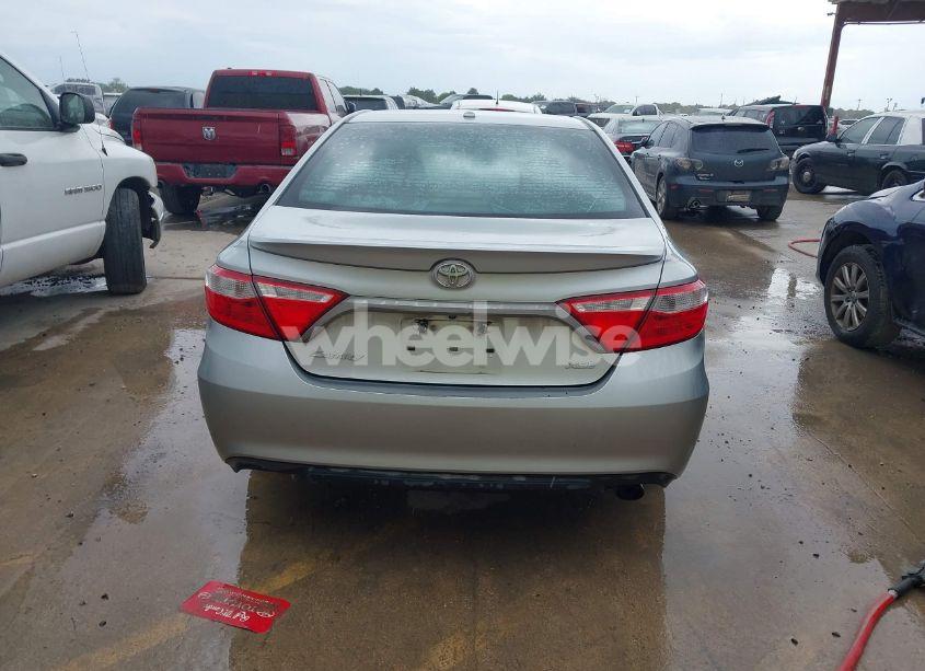 Photo 16 of 2015 Toyota Camry XSE (VIN 4T1BF1FK9FU969413)