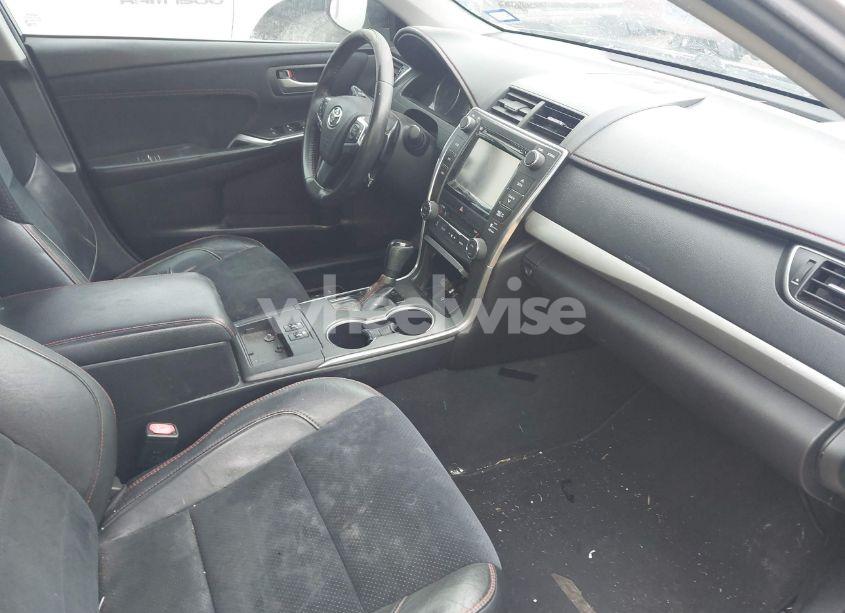 Photo 5 of 2015 Toyota Camry XSE (VIN 4T1BF1FK9FU969413)