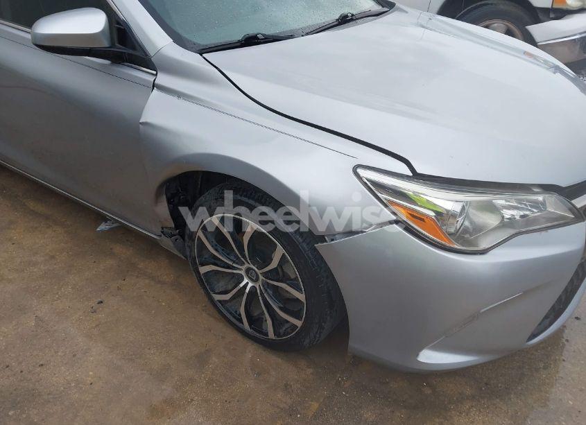 Photo 6 of 2015 Toyota Camry XSE (VIN 4T1BF1FK9FU969413)