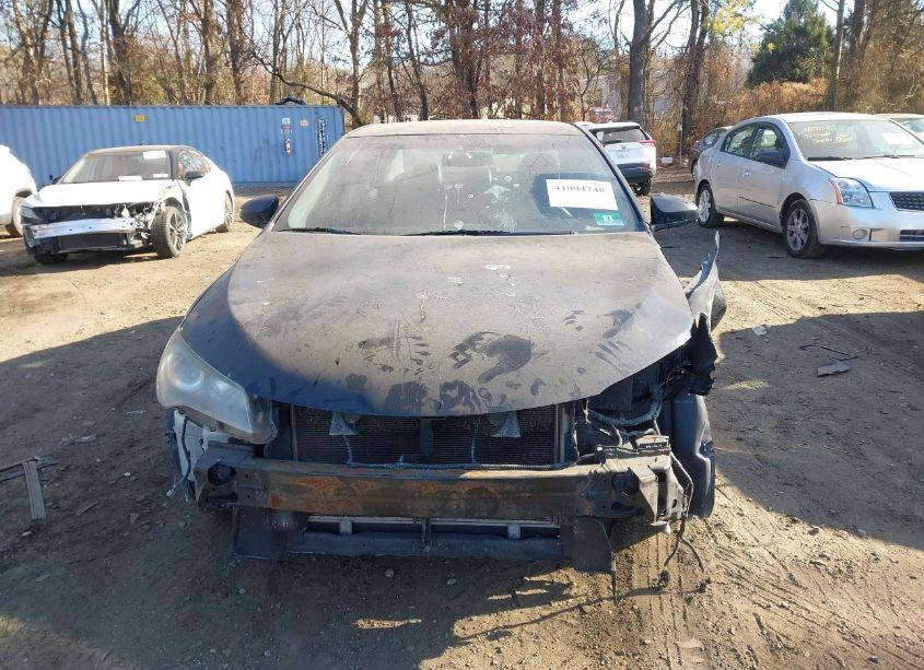 Photo 12 of 2015 Toyota Camry SE (VIN 4T1BF1FK9FU970156)