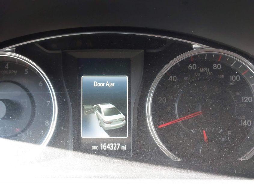 Photo 7 of 2015 Toyota Camry SE (VIN 4T1BF1FK9FU970156)