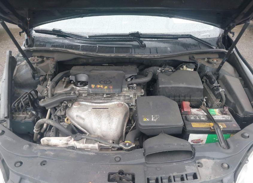 Photo 10 of 2016 Toyota Camry SE (VIN 4T1BF1FK9GU143467)