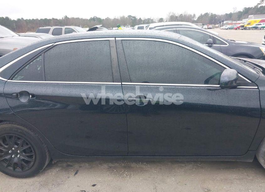 Photo 13 of 2016 Toyota Camry LE (VIN 4T1BF1FK9GU160589)