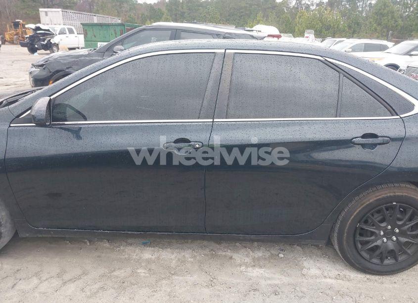 Photo 14 of 2016 Toyota Camry LE (VIN 4T1BF1FK9GU160589)